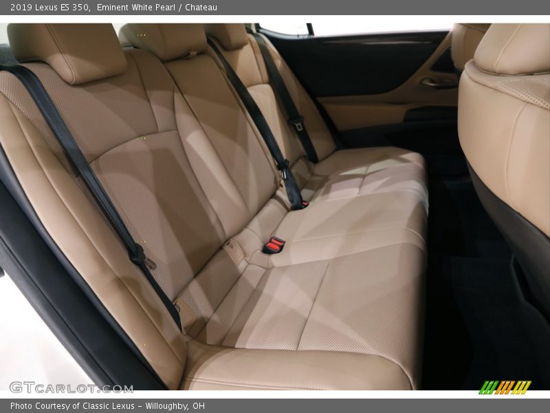 Eminent White Pearl / Chateau 2019 Lexus ES 350