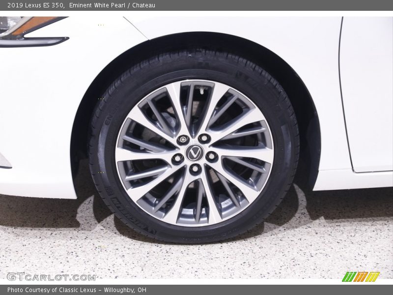 Eminent White Pearl / Chateau 2019 Lexus ES 350
