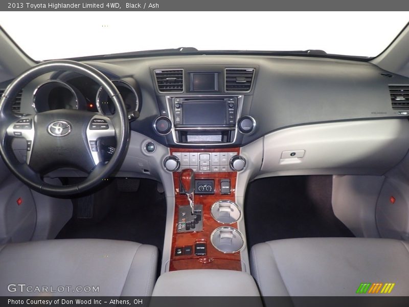 Black / Ash 2013 Toyota Highlander Limited 4WD