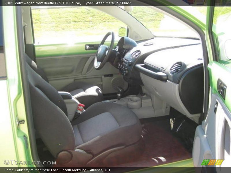 Cyber Green Metallic / Black 2005 Volkswagen New Beetle GLS TDI Coupe