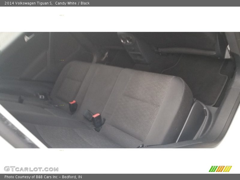 Candy White / Black 2014 Volkswagen Tiguan S