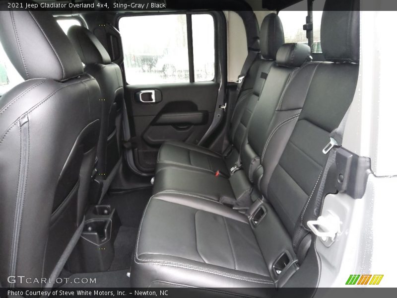Sting-Gray / Black 2021 Jeep Gladiator Overland 4x4