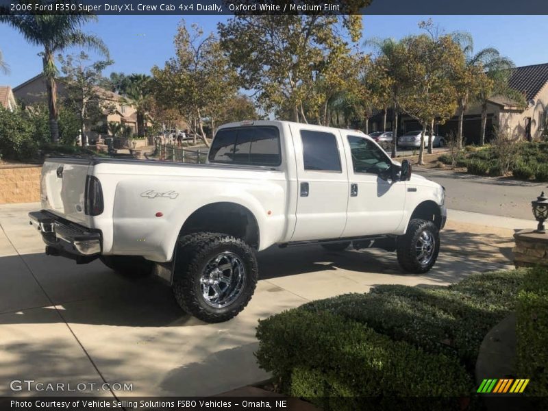 Oxford White / Medium Flint 2006 Ford F350 Super Duty XL Crew Cab 4x4 Dually
