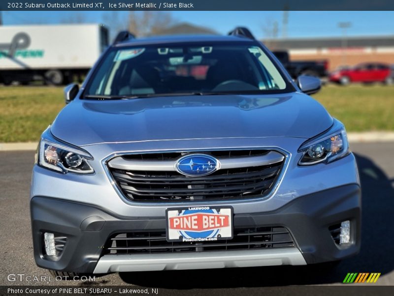 Ice Silver Metallic / Slate Black 2022 Subaru Outback Limited XT