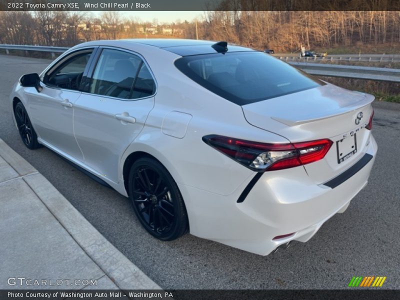 Wind Chill Pearl / Black 2022 Toyota Camry XSE