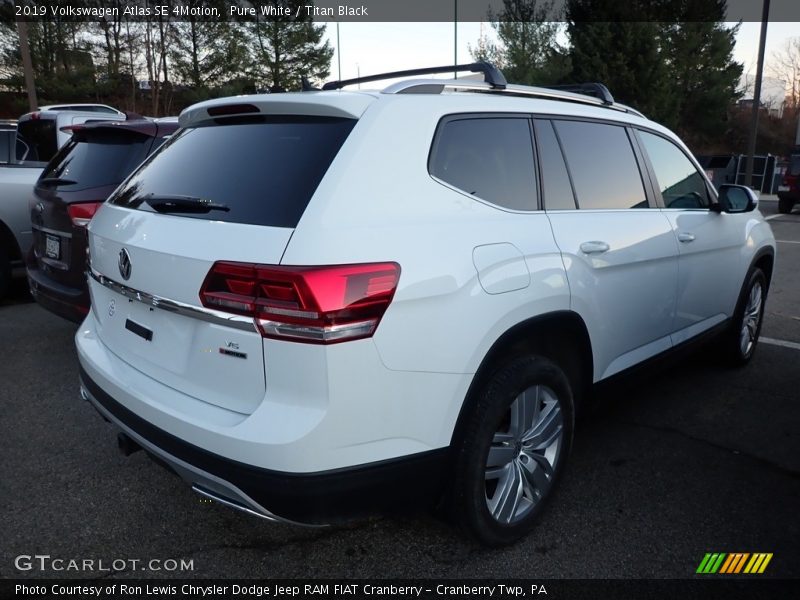 Pure White / Titan Black 2019 Volkswagen Atlas SE 4Motion
