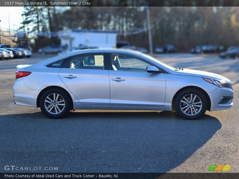 Symphony Silver / Gray 2017 Hyundai Sonata SE