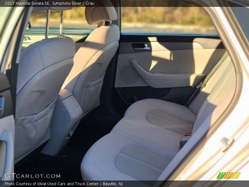 Symphony Silver / Gray 2017 Hyundai Sonata SE