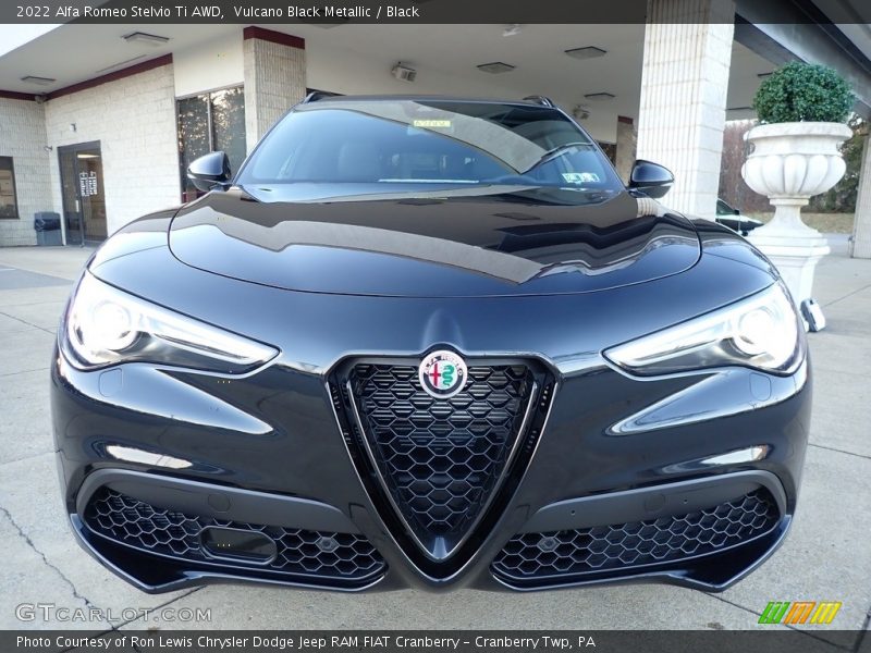 Vulcano Black Metallic / Black 2022 Alfa Romeo Stelvio Ti AWD