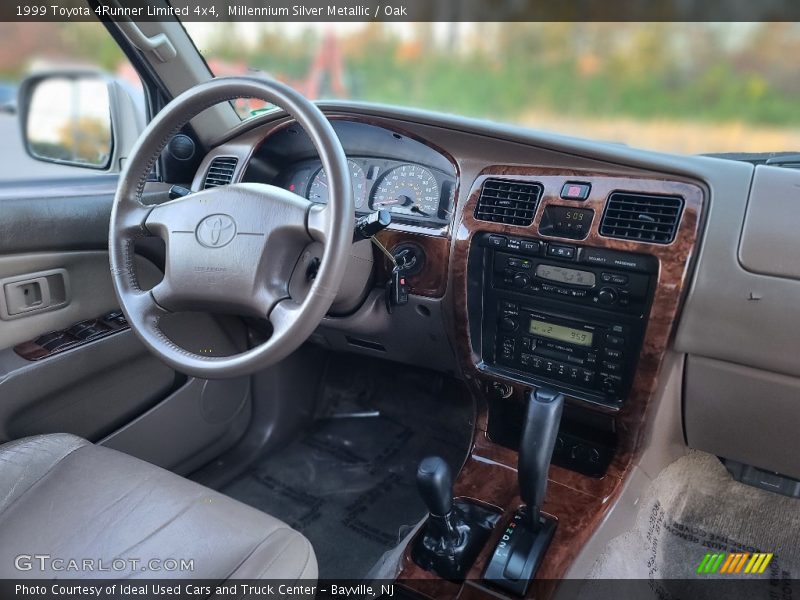 Millennium Silver Metallic / Oak 1999 Toyota 4Runner Limited 4x4