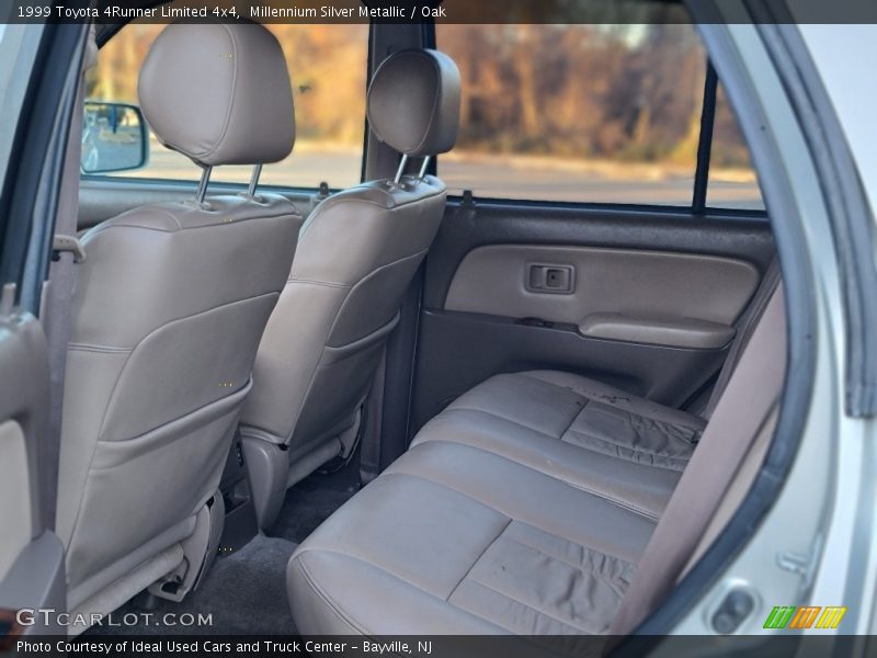 Millennium Silver Metallic / Oak 1999 Toyota 4Runner Limited 4x4
