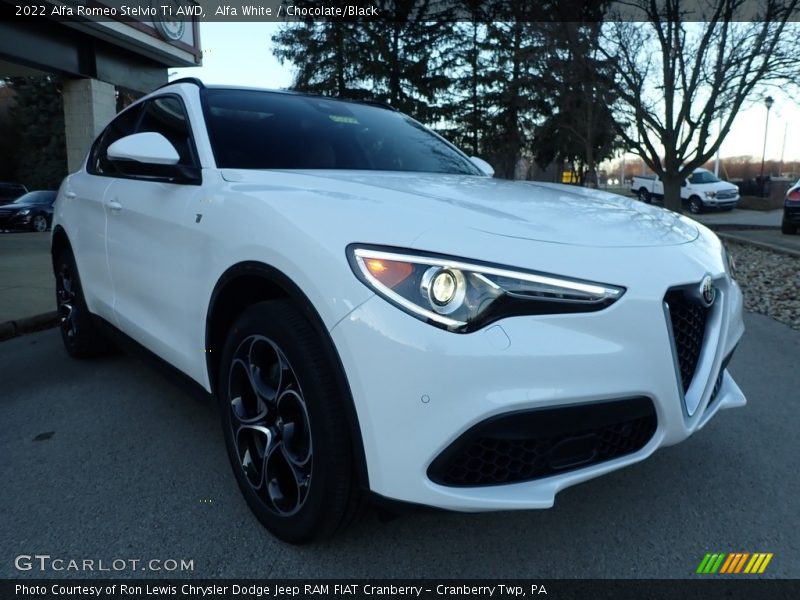 Alfa White / Chocolate/Black 2022 Alfa Romeo Stelvio Ti AWD