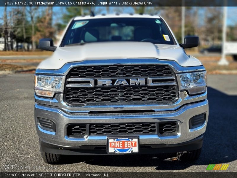 Bright White / Black/Diesel Gray 2022 Ram 2500 Tradesman Crew Cab Chassis 4x4