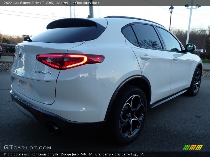 Alfa White / Chocolate/Black 2022 Alfa Romeo Stelvio Ti AWD