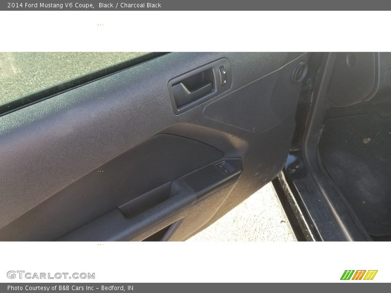 Black / Charcoal Black 2014 Ford Mustang V6 Coupe