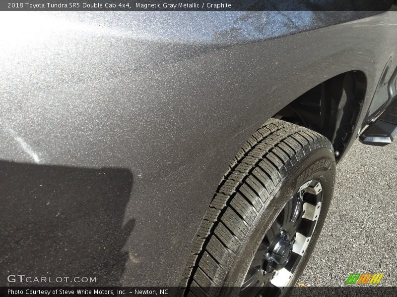 Magnetic Gray Metallic / Graphite 2018 Toyota Tundra SR5 Double Cab 4x4