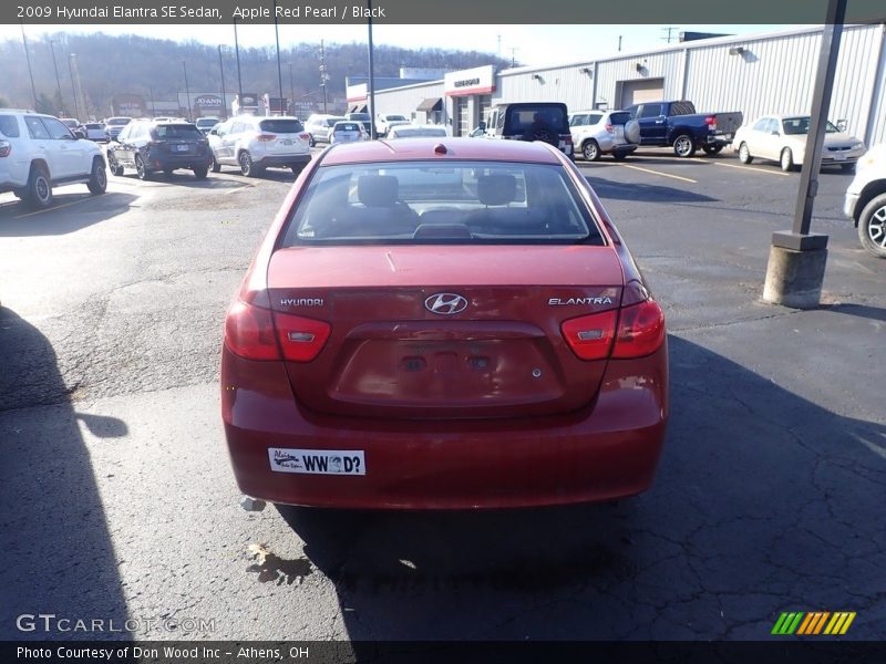 Apple Red Pearl / Black 2009 Hyundai Elantra SE Sedan