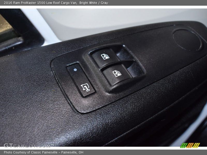 Bright White / Gray 2016 Ram ProMaster 1500 Low Roof Cargo Van
