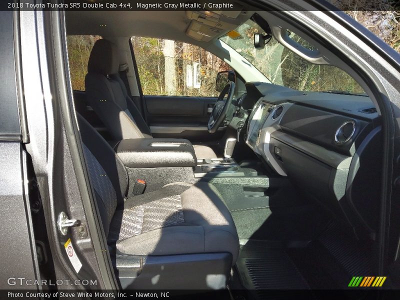 Magnetic Gray Metallic / Graphite 2018 Toyota Tundra SR5 Double Cab 4x4