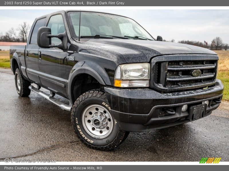 Front 3/4 View of 2003 F250 Super Duty XLT Crew Cab 4x4