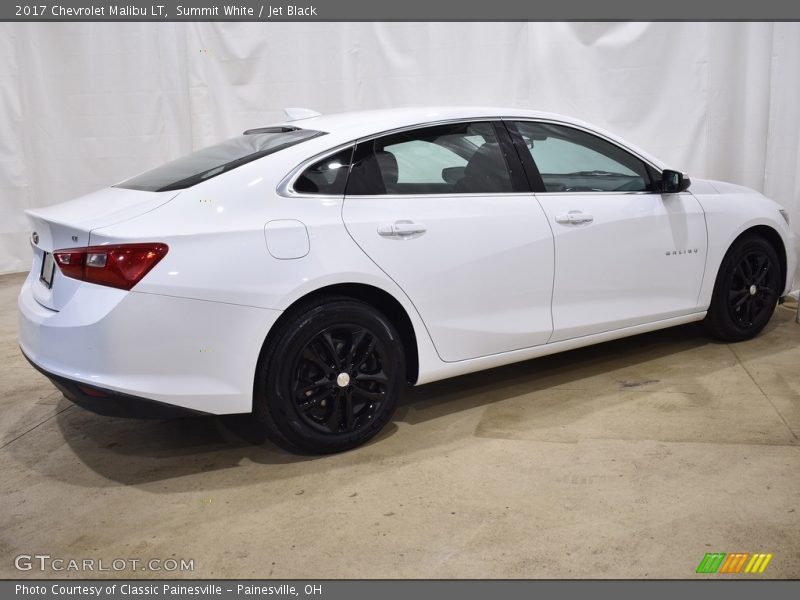 Summit White / Jet Black 2017 Chevrolet Malibu LT