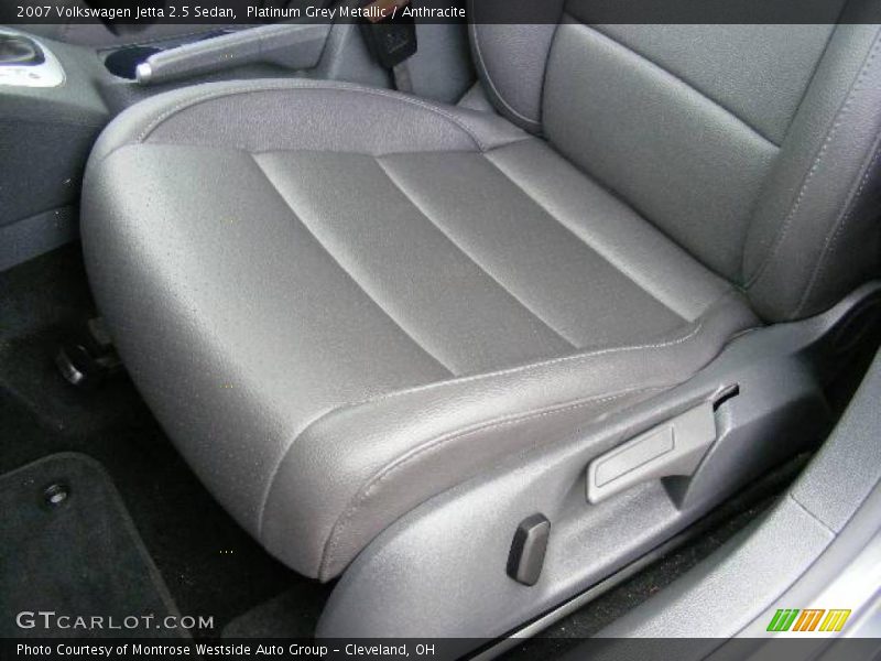 Platinum Grey Metallic / Anthracite 2007 Volkswagen Jetta 2.5 Sedan