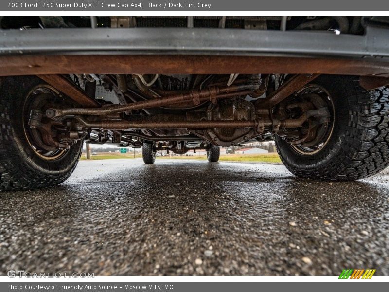 Undercarriage of 2003 F250 Super Duty XLT Crew Cab 4x4