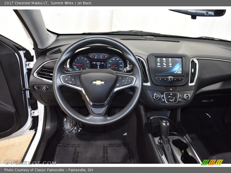 Summit White / Jet Black 2017 Chevrolet Malibu LT