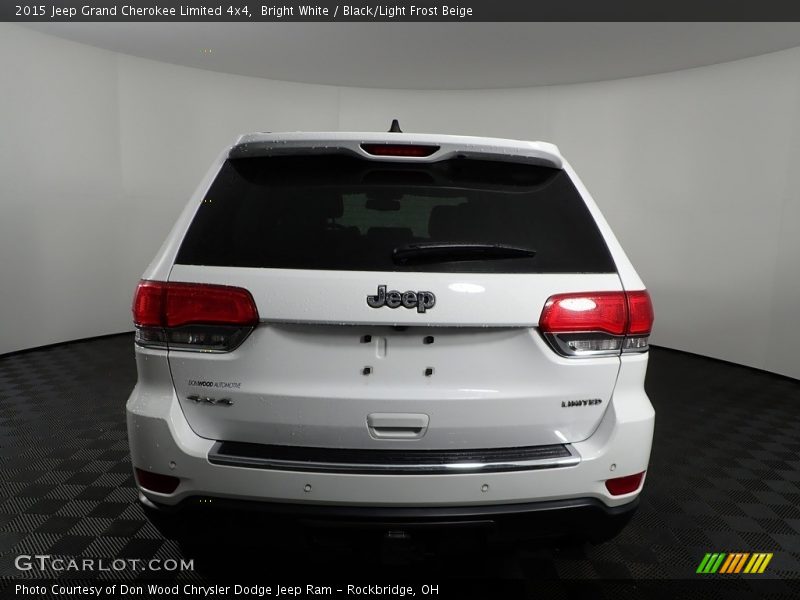 Bright White / Black/Light Frost Beige 2015 Jeep Grand Cherokee Limited 4x4