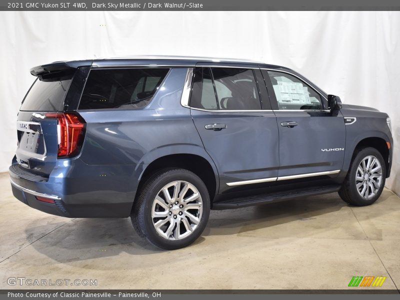 Dark Sky Metallic / Dark Walnut/­Slate 2021 GMC Yukon SLT 4WD