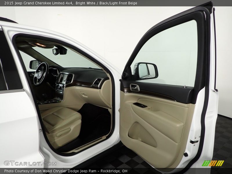 Bright White / Black/Light Frost Beige 2015 Jeep Grand Cherokee Limited 4x4