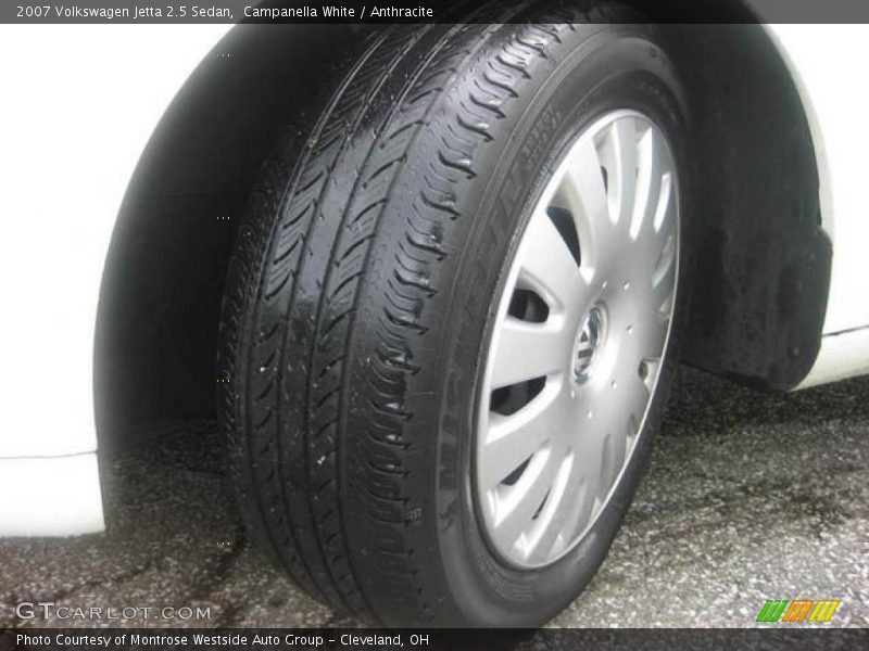 Campanella White / Anthracite 2007 Volkswagen Jetta 2.5 Sedan
