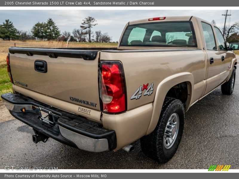 Sandstone Metallic / Dark Charcoal 2005 Chevrolet Silverado 1500 LT Crew Cab 4x4