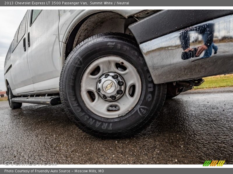 Summit White / Neutral 2013 Chevrolet Express LT 3500 Passenger Van