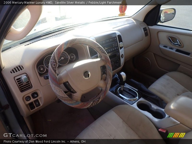 Satellite Silver Metallic / Pebble/Light Parchment 2006 Mercury Mariner Luxury 4WD