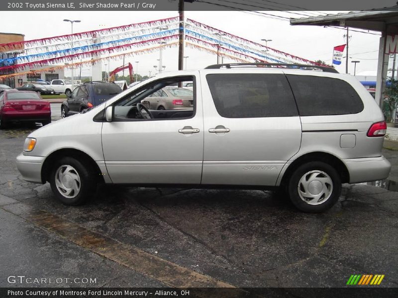 Silver Shadow Pearl / Gray 2002 Toyota Sienna LE