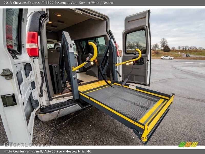 Summit White / Neutral 2013 Chevrolet Express LT 3500 Passenger Van
