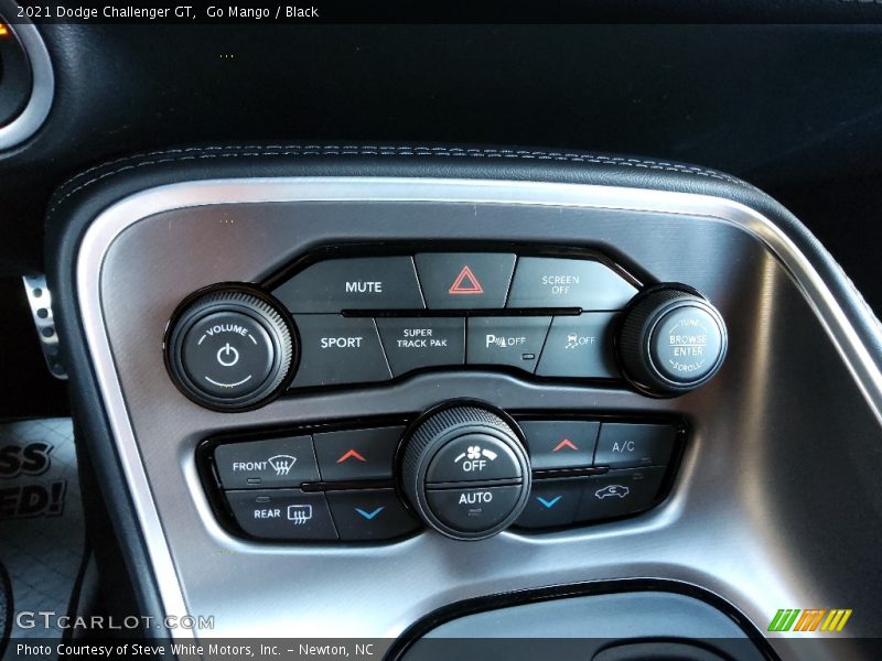 Go Mango / Black 2021 Dodge Challenger GT