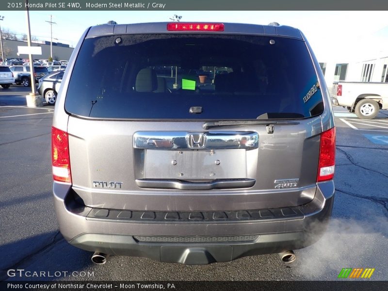 Modern Steel Metallic / Gray 2015 Honda Pilot SE 4WD