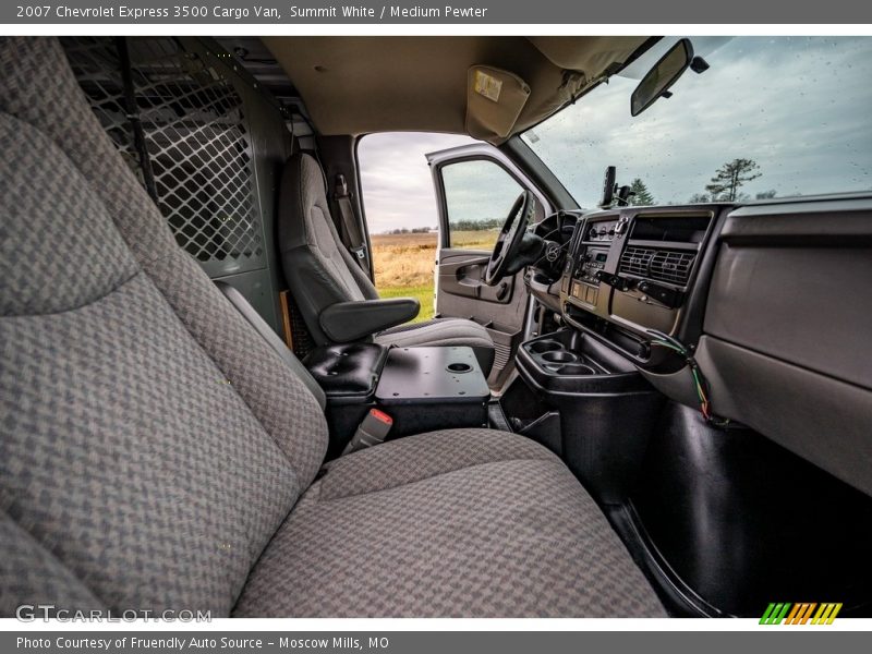 Summit White / Medium Pewter 2007 Chevrolet Express 3500 Cargo Van