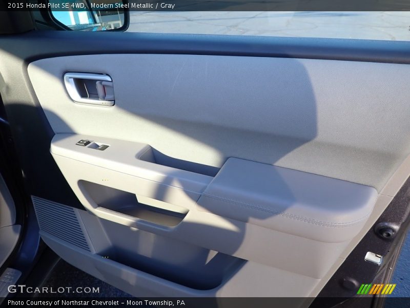 Modern Steel Metallic / Gray 2015 Honda Pilot SE 4WD