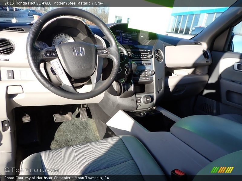 Modern Steel Metallic / Gray 2015 Honda Pilot SE 4WD
