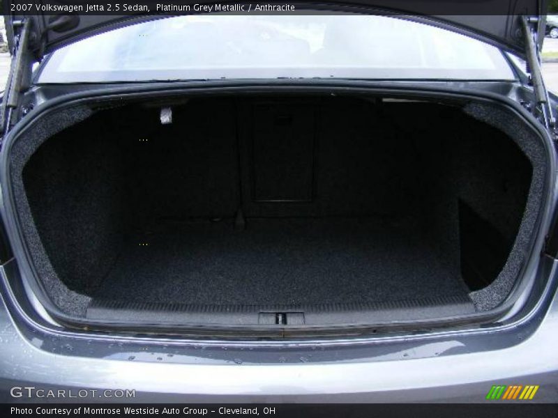 Platinum Grey Metallic / Anthracite 2007 Volkswagen Jetta 2.5 Sedan