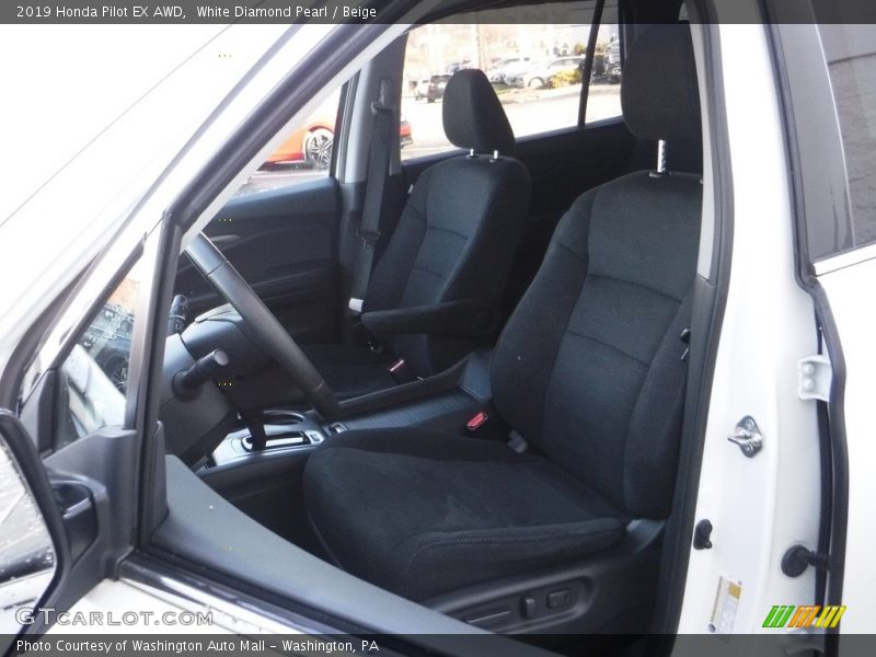 White Diamond Pearl / Beige 2019 Honda Pilot EX AWD