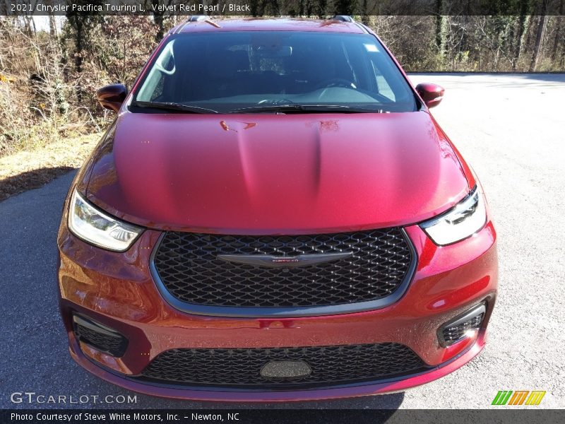 Velvet Red Pearl / Black 2021 Chrysler Pacifica Touring L