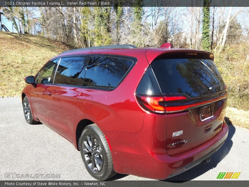 Velvet Red Pearl / Black 2021 Chrysler Pacifica Touring L