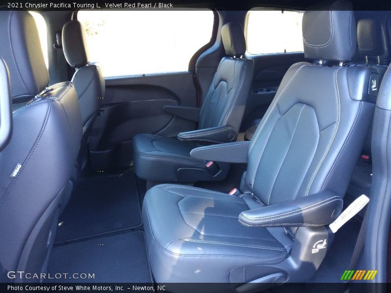 Velvet Red Pearl / Black 2021 Chrysler Pacifica Touring L