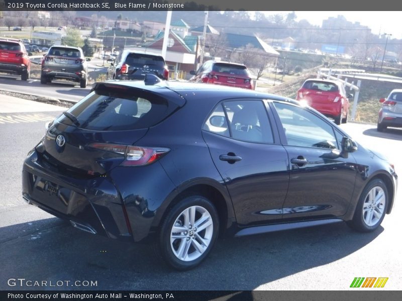 Blue Flame / Moonstone 2019 Toyota Corolla Hatchback SE