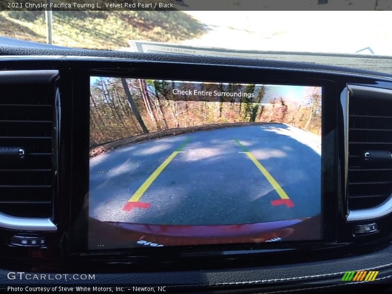 Velvet Red Pearl / Black 2021 Chrysler Pacifica Touring L