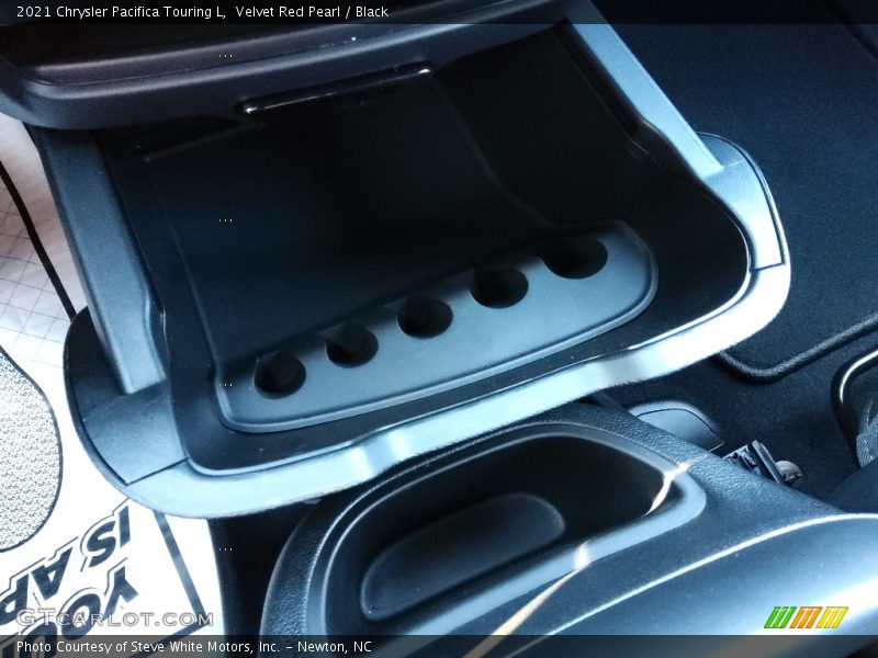 Velvet Red Pearl / Black 2021 Chrysler Pacifica Touring L
